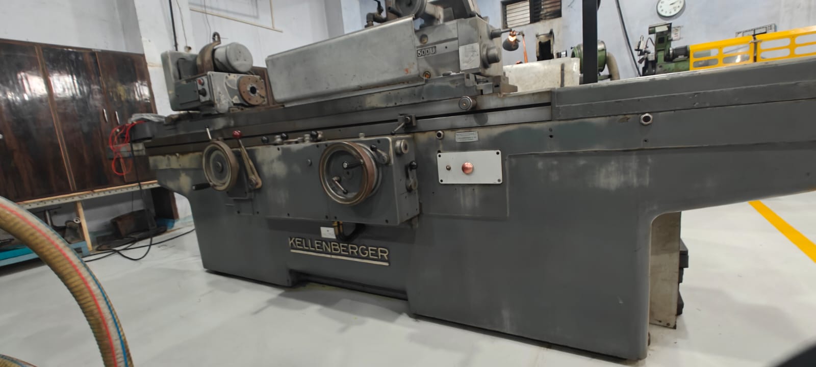 Универсальный шлифовальный станок KELLENGERGER 1500U (250х1524мм)